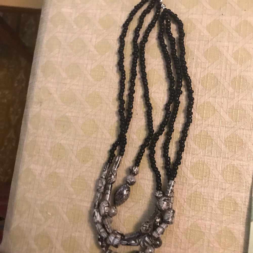 Beaded necklace